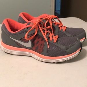 Nike Dual Fusion ST3